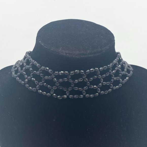 1940s Vintage Black Beaded Choker - Stretchy Necklace - Picture 2 of 5